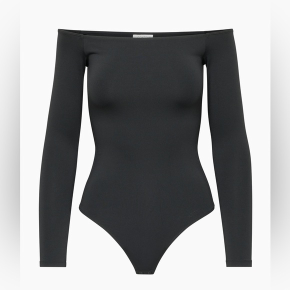 4 ARITZIA bodysuits - Picture 8 of 8